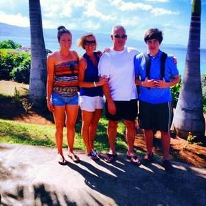 Meet your Posher, Dillen